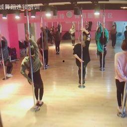 成人跳舞体验视频,揭秘成人舞蹈体验的魅力瞬间